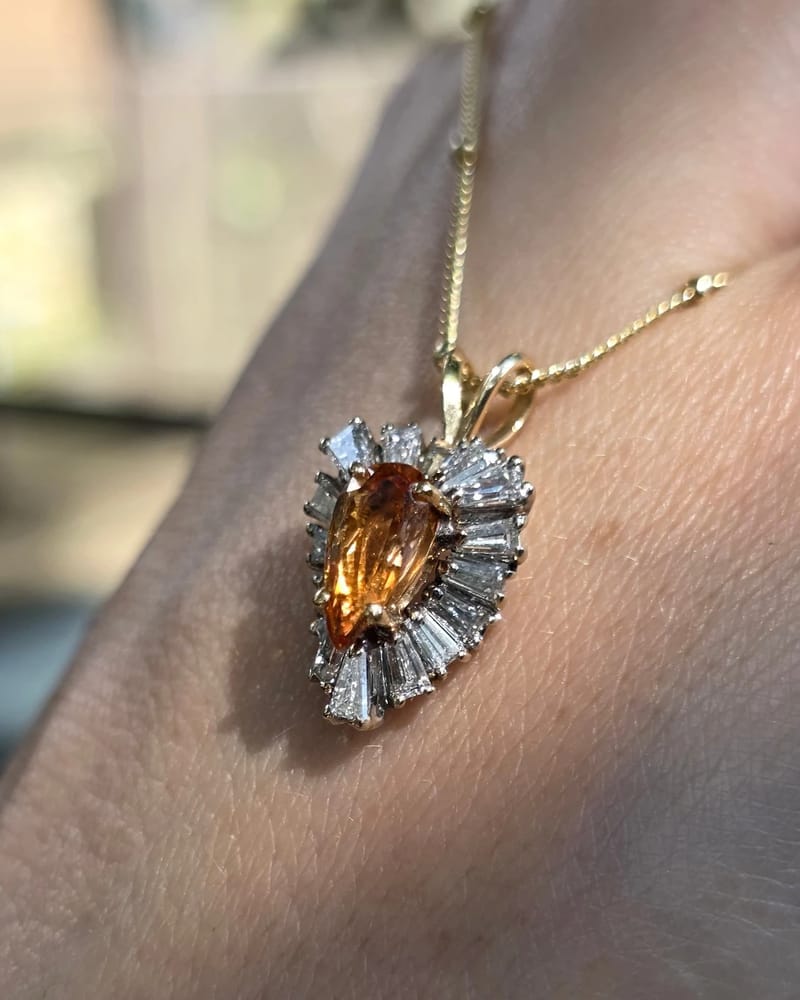Orange pear-cut pendant